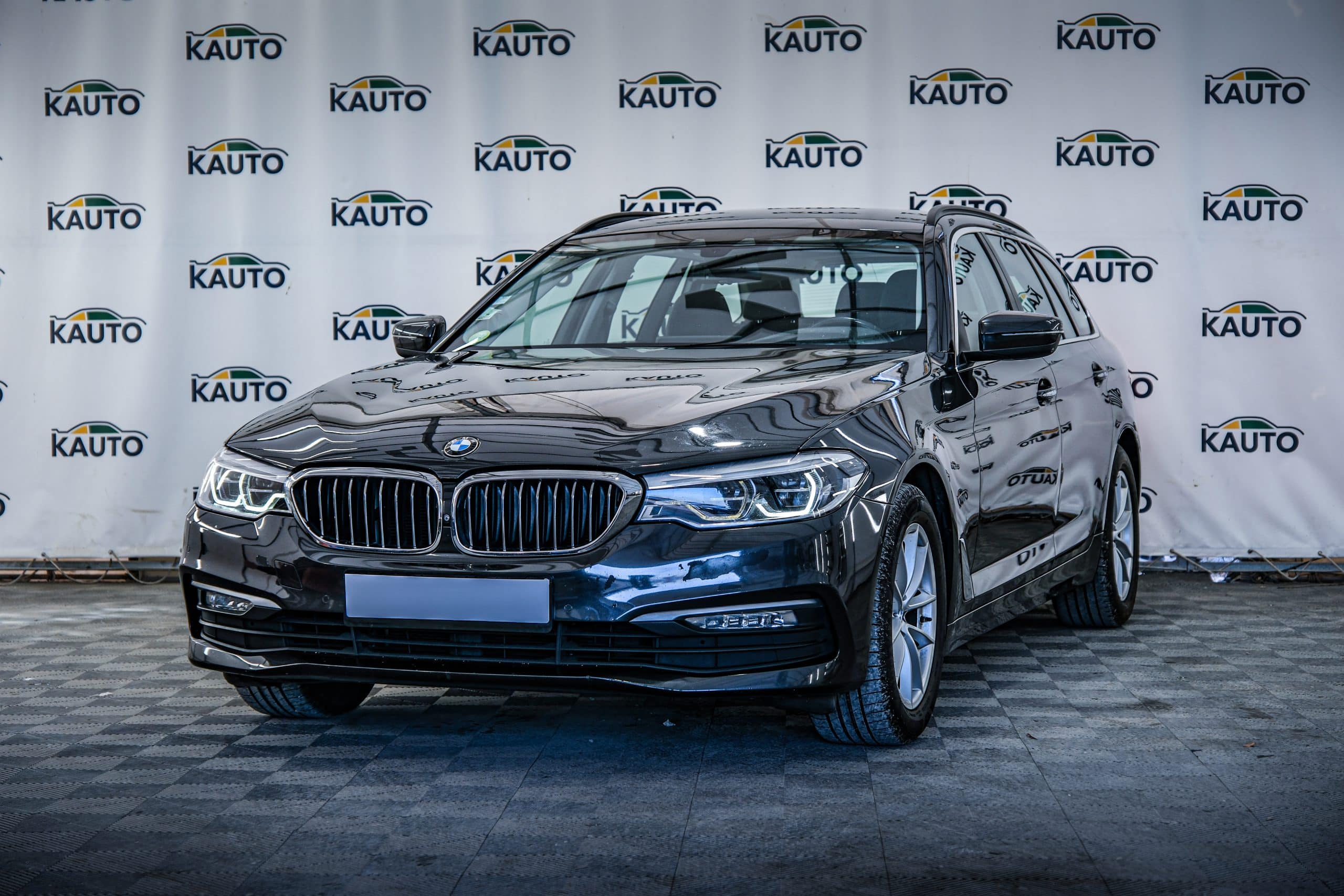 BMW 520