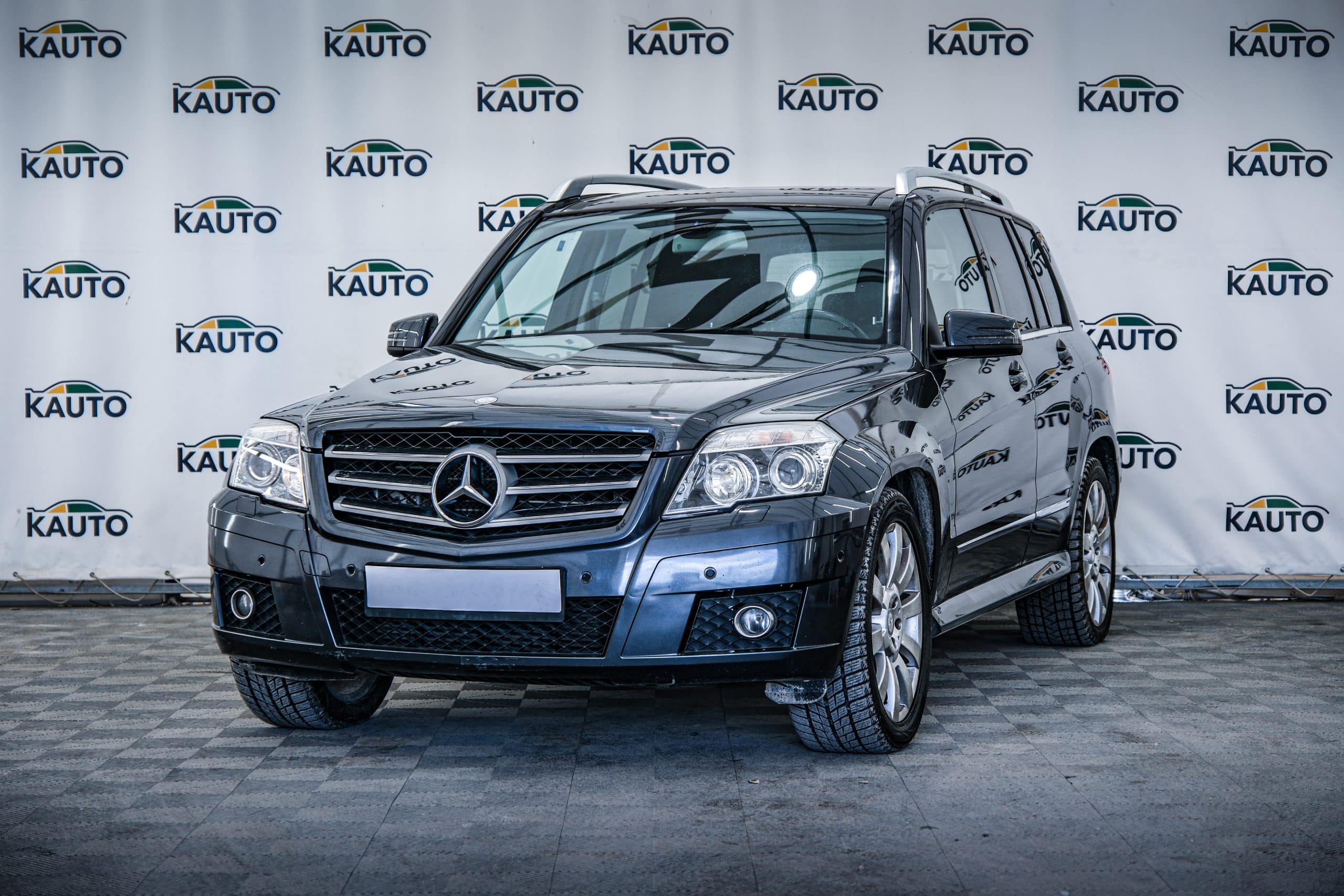 Mercedes-Benz GLK350